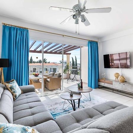 Penthouse Carina Apartman Paphos Kültér fotó