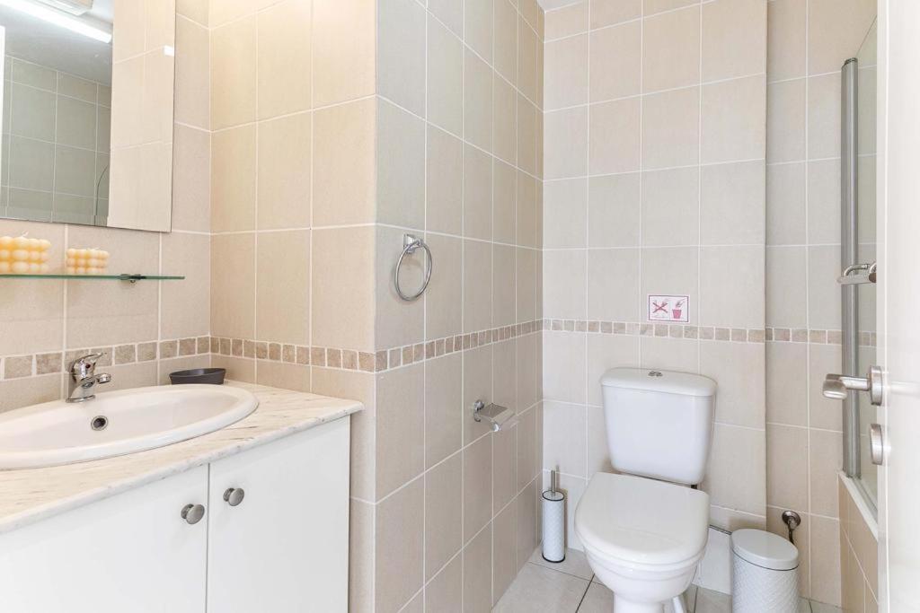 Penthouse Carina Apartman Paphos Kültér fotó