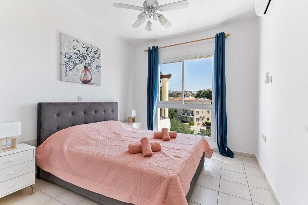 Penthouse Carina Apartman Paphos Kültér fotó